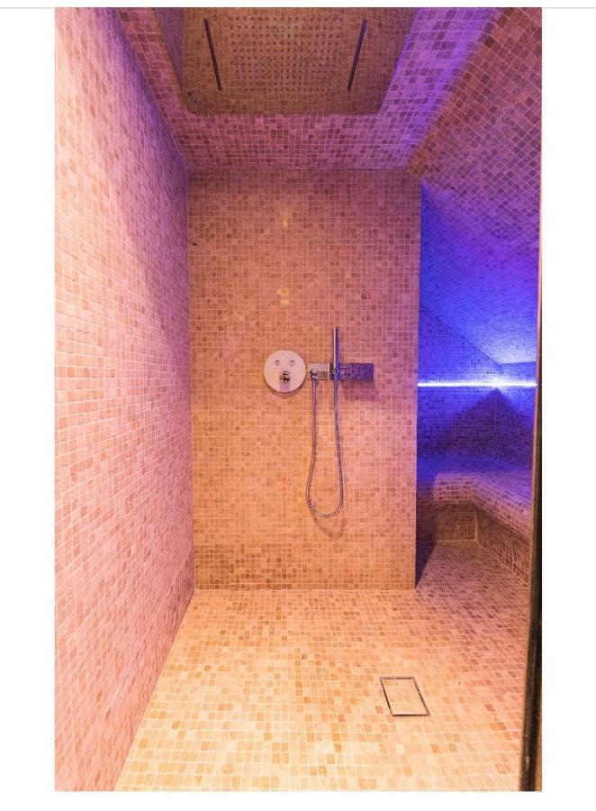 L'Evasion-Spa-Hammam-Sauna Illimite - 2 A 4 Pers Saint-Cyr-sur-Loire Exterior photo